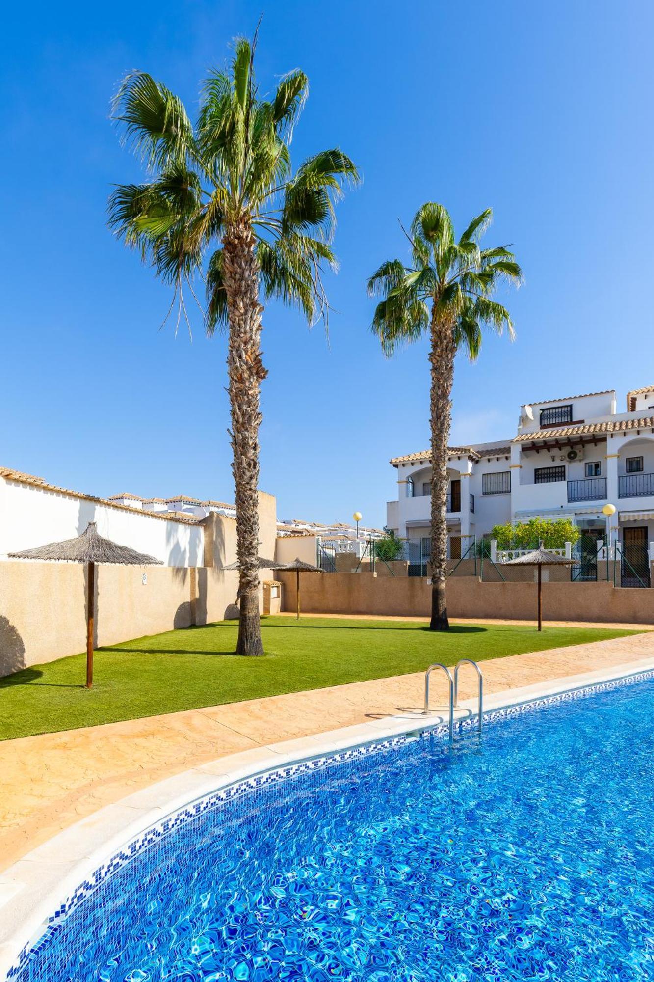 La Kaye Villa Dehesa de Campoamor  Szoba fotó